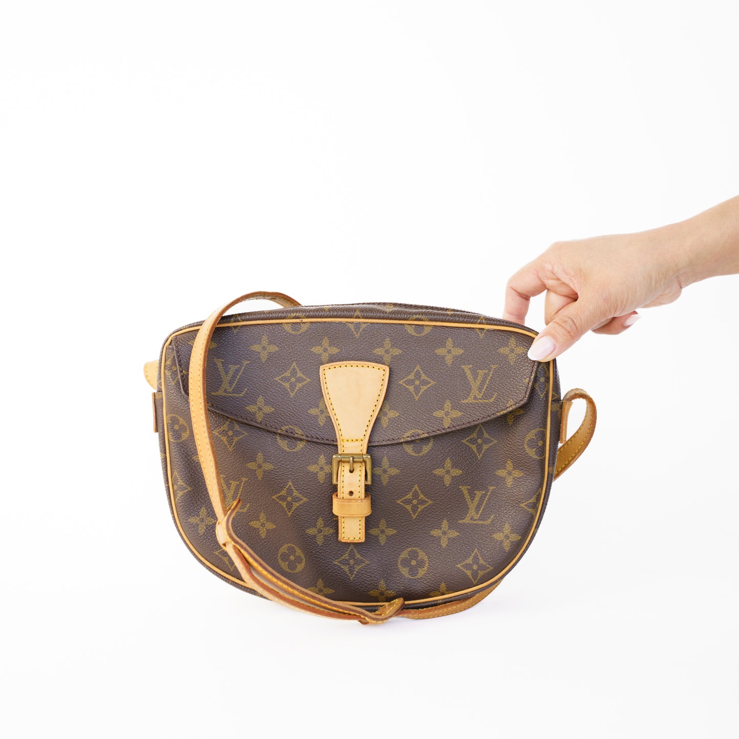 Louis Vuitton Jeune Fille GM Crossbody in Monogram Canvas 110336P13