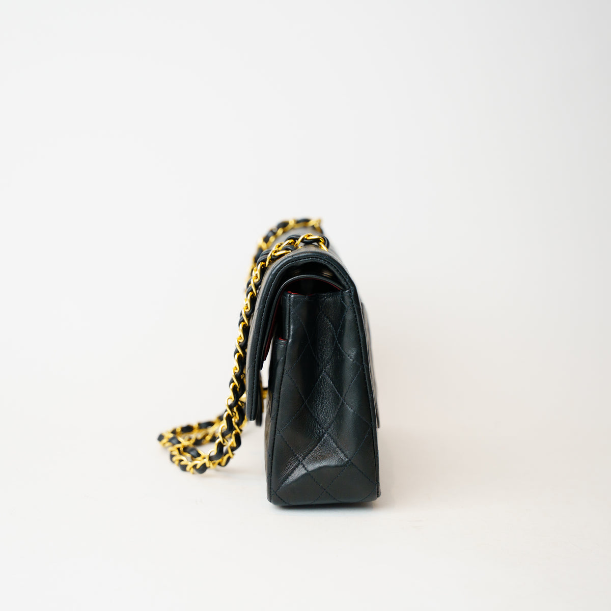 Chanel Medium Classic Flap in Black Lambskin with 24K Gold Hardware 201026X01