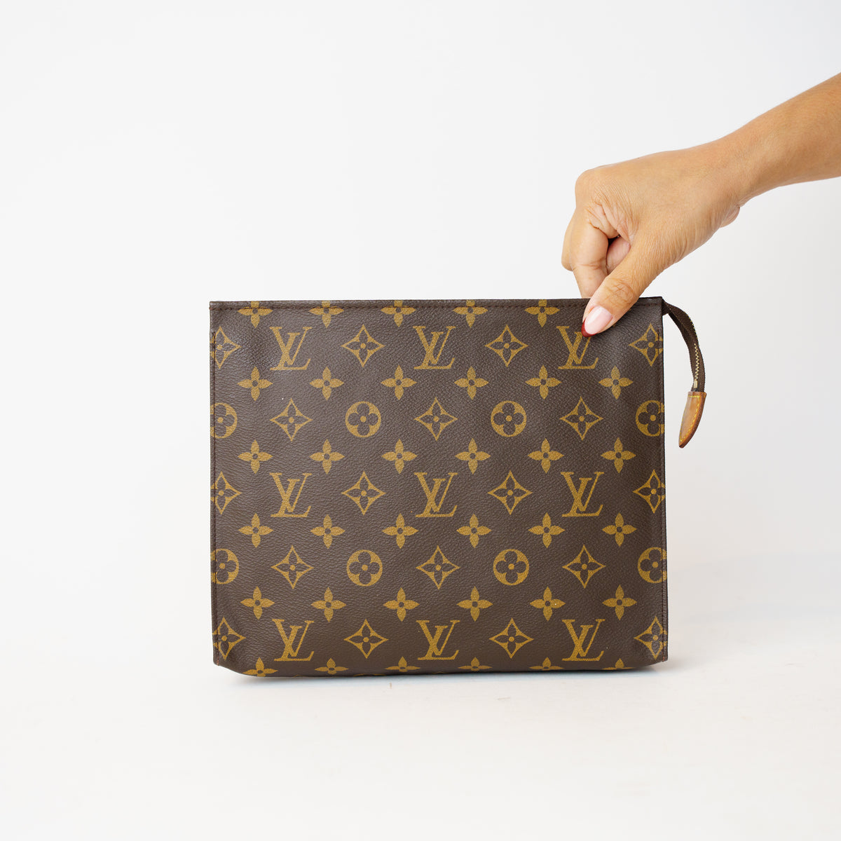 Louis Vuitton 2018 Toiletry Pouch 26 in Monogram 201026X08