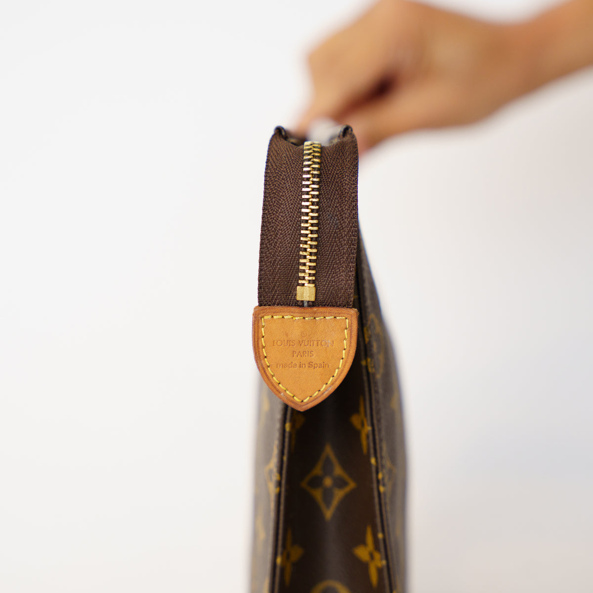 Louis Vuitton 2018 Toiletry Pouch 26 in Monogram 201026X08
