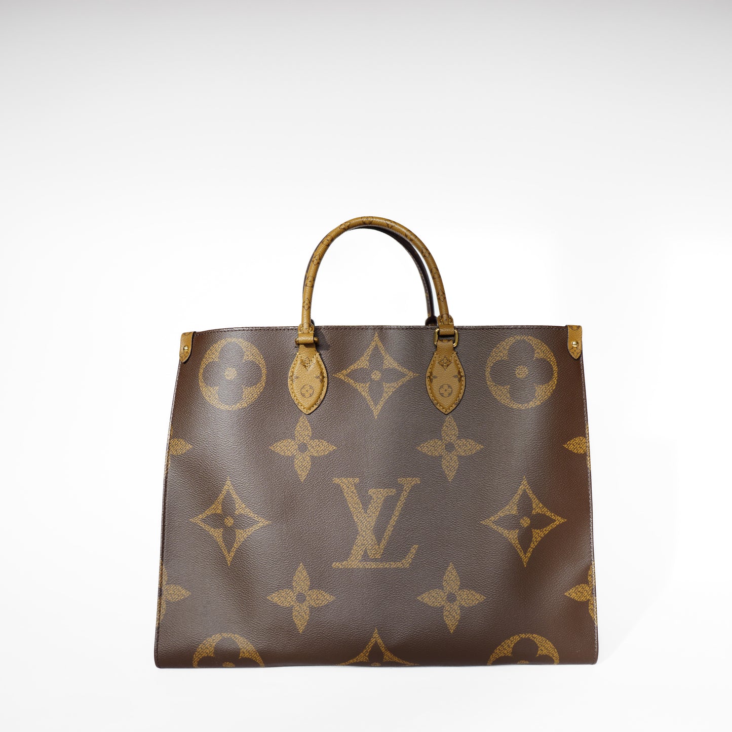 Louis Vuitton On The Go GM in Reverse Monogram 201125B01