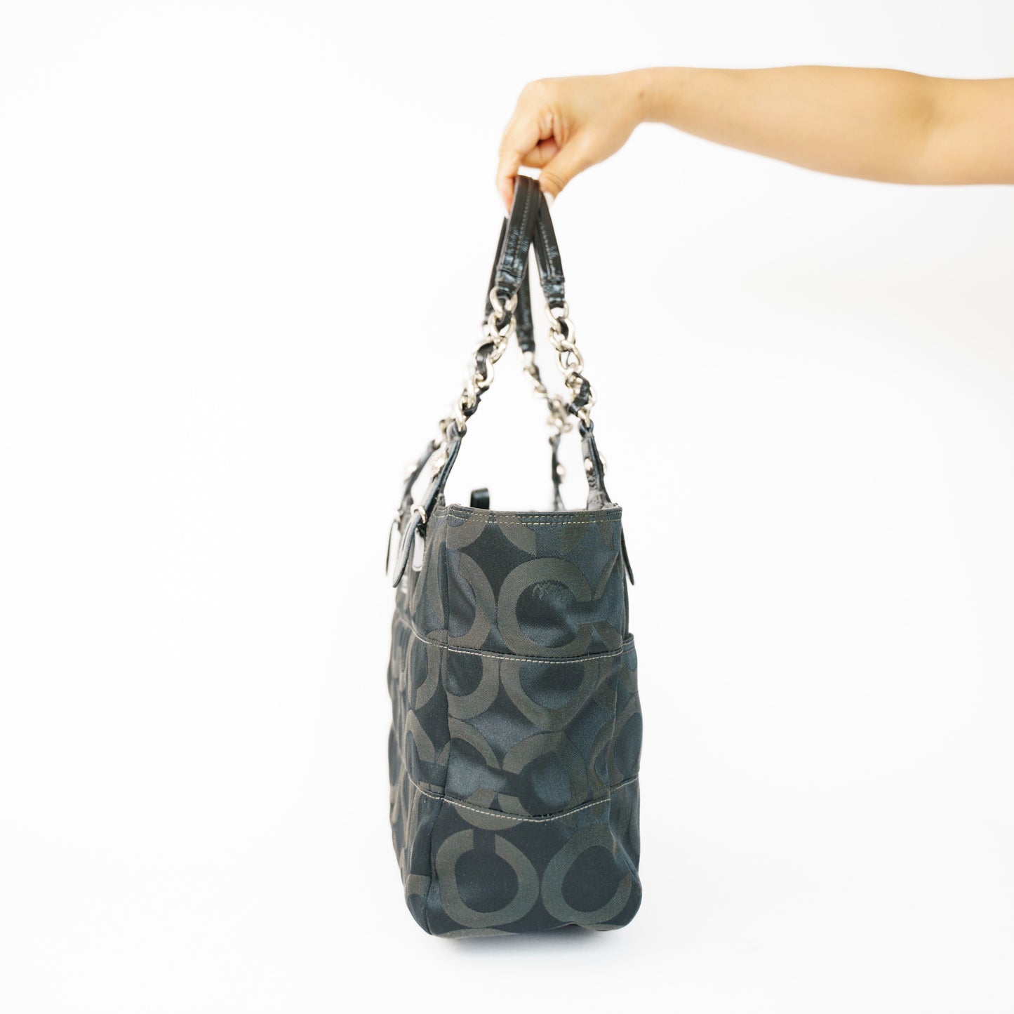 Coach Black Canvas Shoulder Bag 210526G04