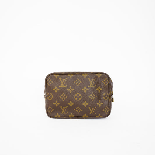 Louis Vuitton 1987 Trousse 18 Monogram TH 210526N12