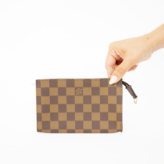 Louis Vuitton Bucket Pouch PM in Damier Ebene 210526A92