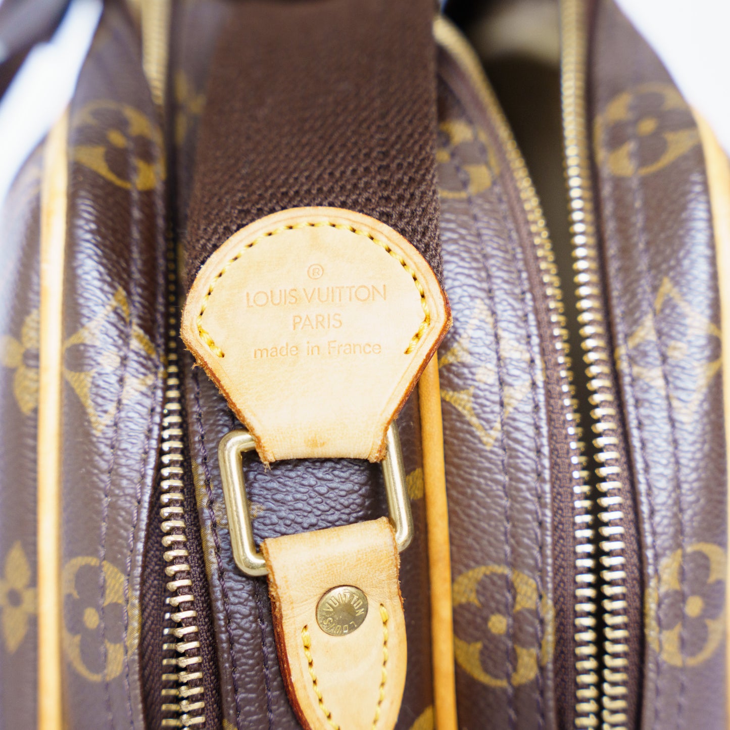 Louis Vuitton 2005 Reporter PM in Monogram 290726A01