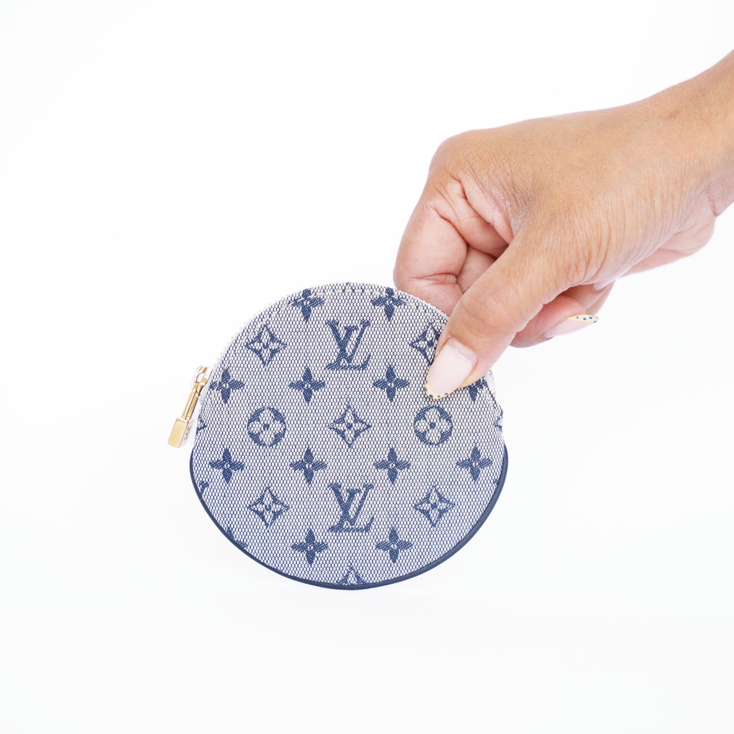 Louis Vuitton Round Coin Purse Monogram 290726A05