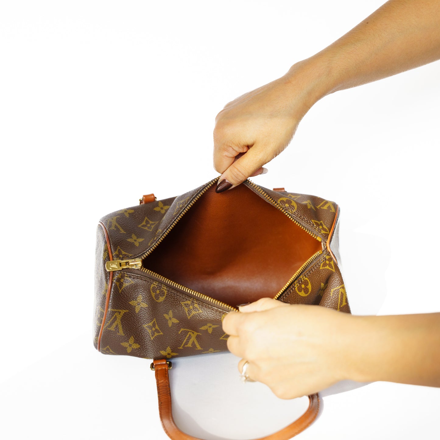 Louis Vuitton 1987 Monogram Papillon 26 874TH