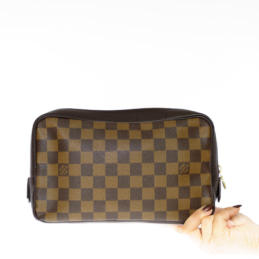 Louis Vuitton Damier Ebene Trousse Toilette CA0020