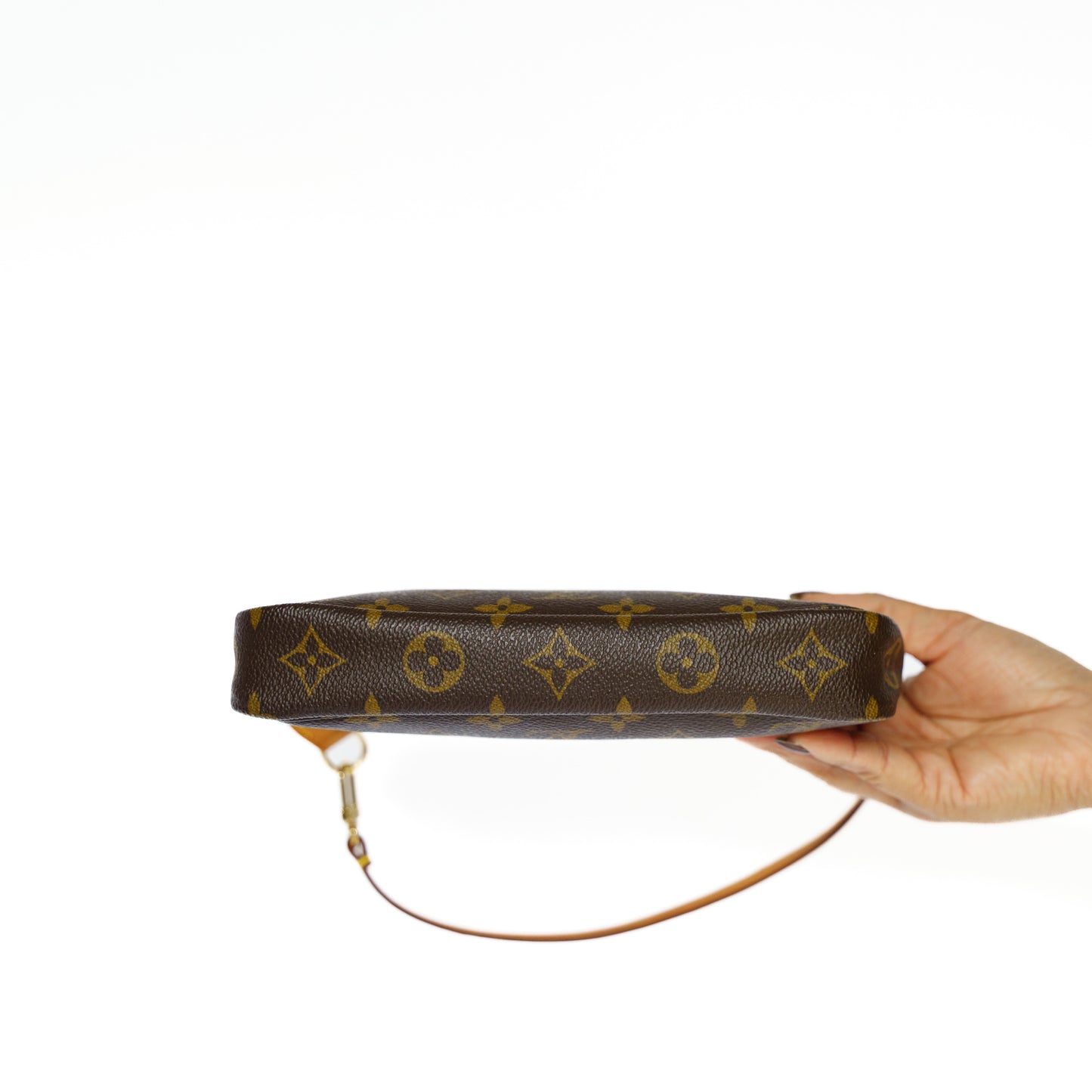 Louis Vuitton Pochette Accessoires in Monogram Canvas BJ0092 221025C168