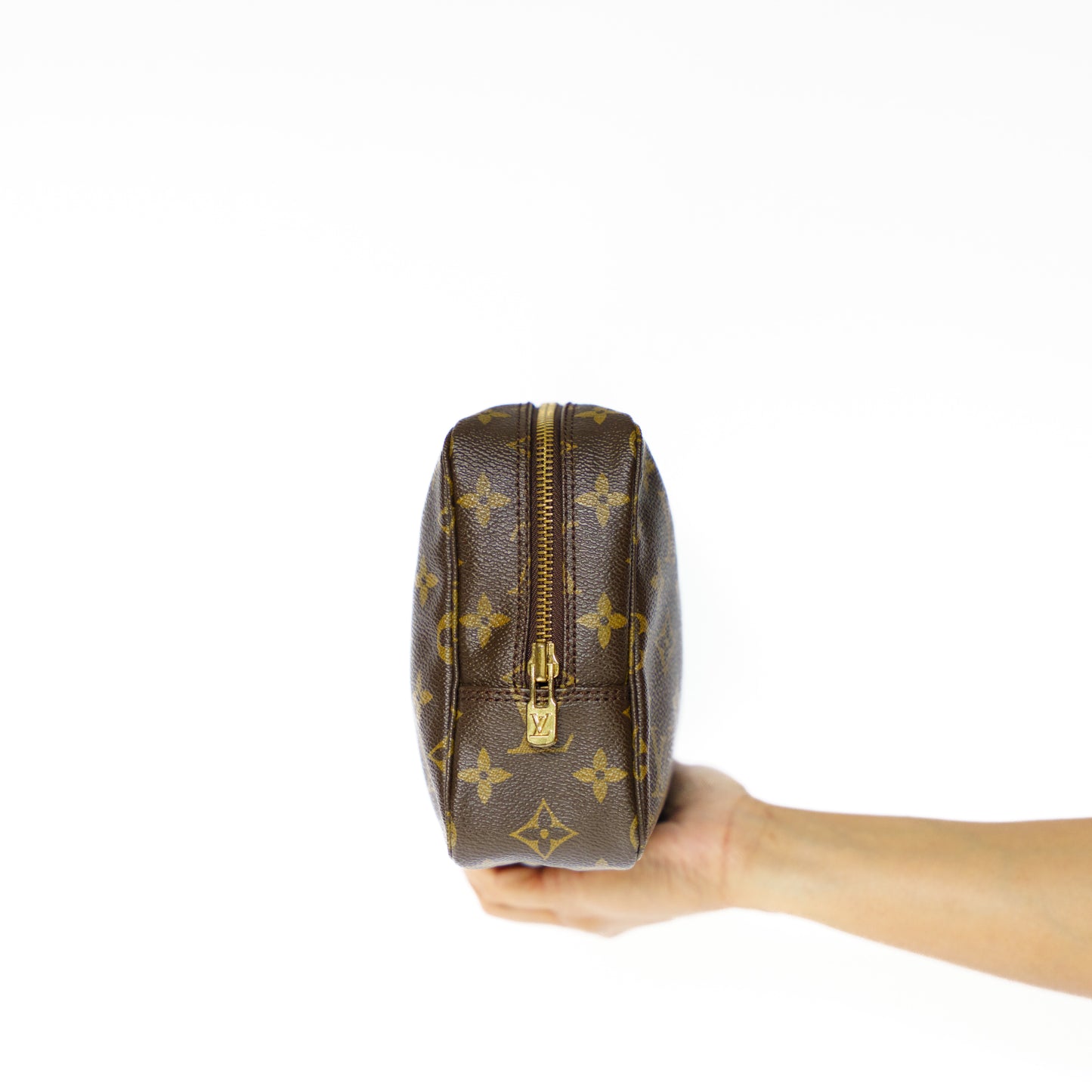 Louis Vuitton Trousse 23 in Monogram Canvas 221025B247