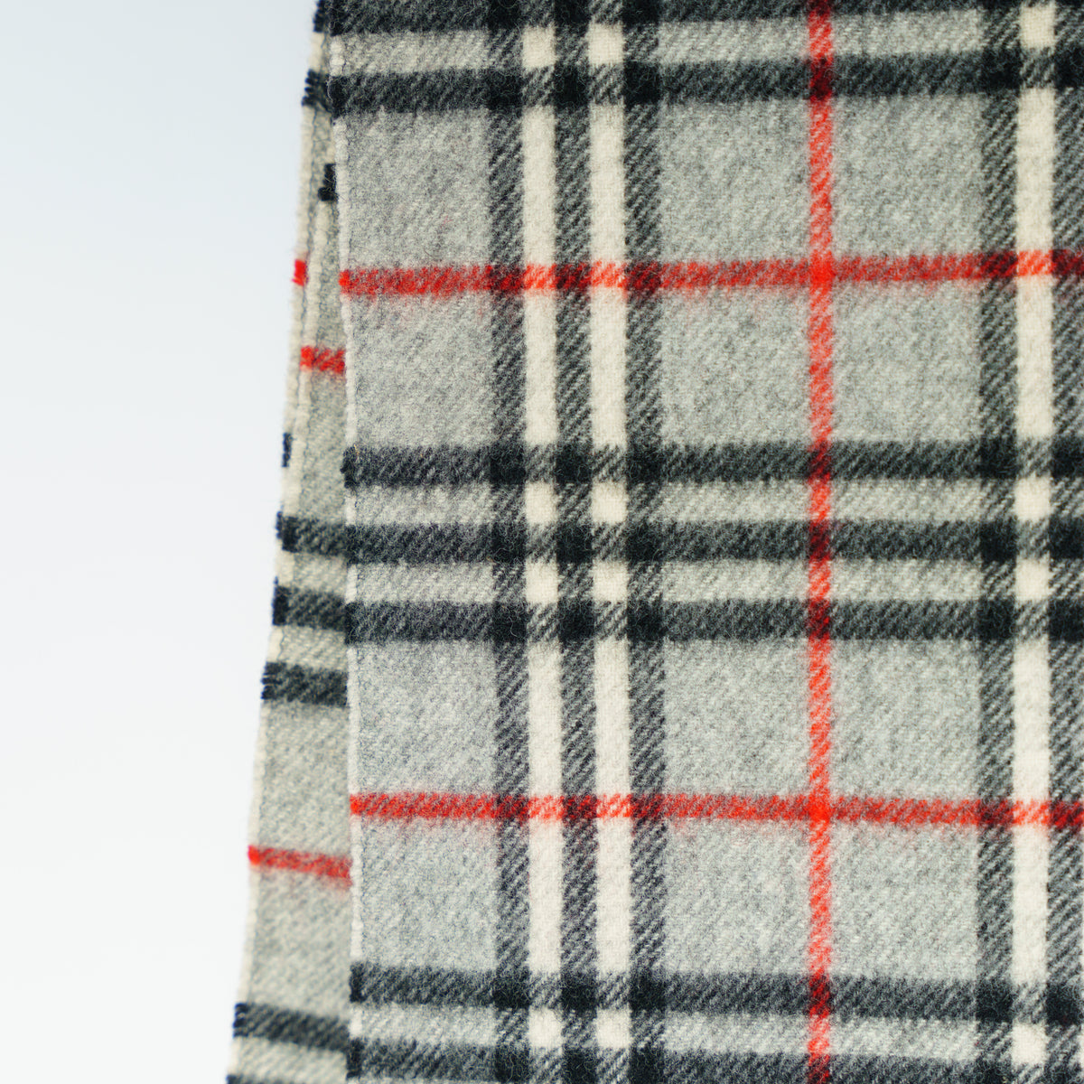 Burberry Lambswool Grey Check Scarf 221025B190