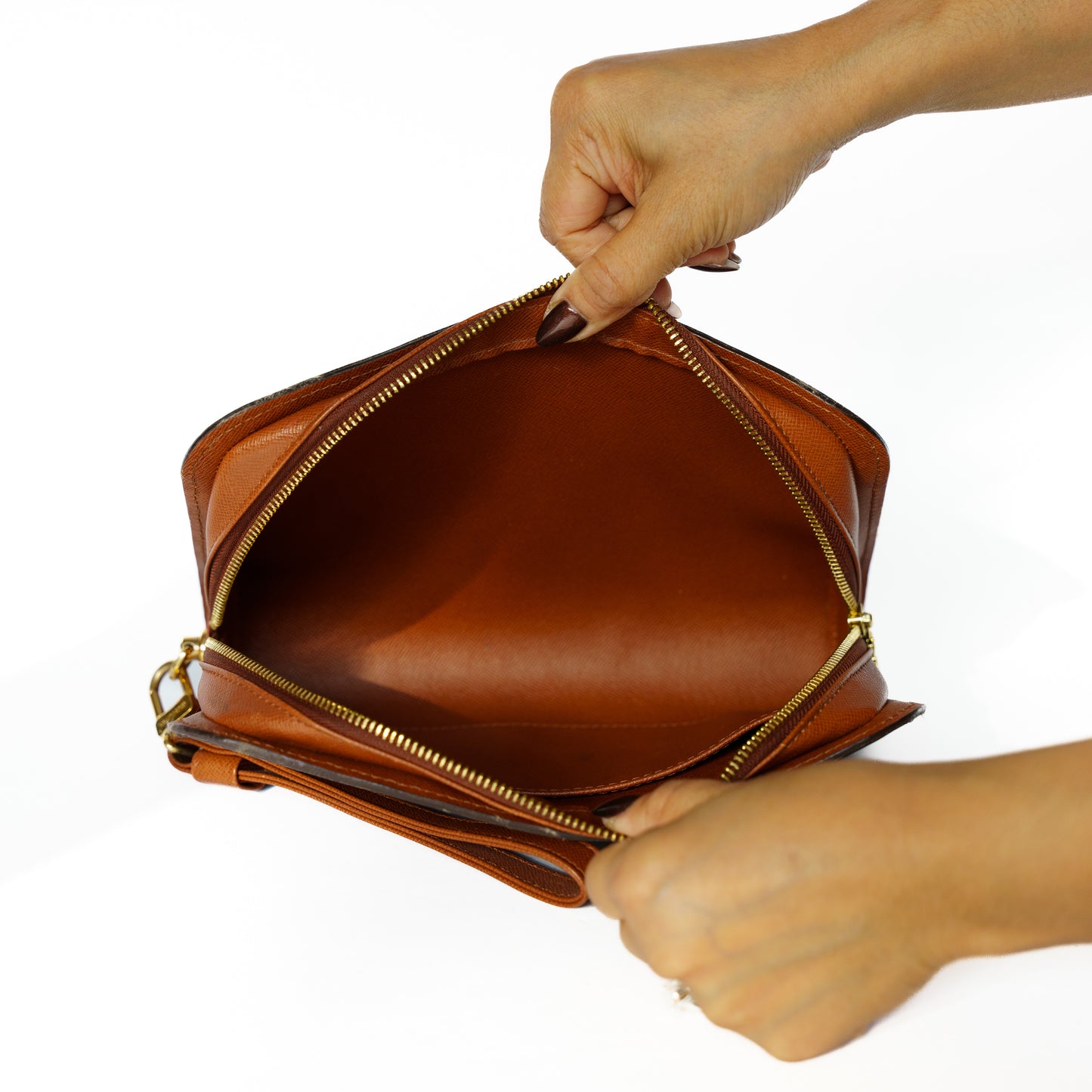 Louis Vuitton Monogram Orsay AR1907 221025B94