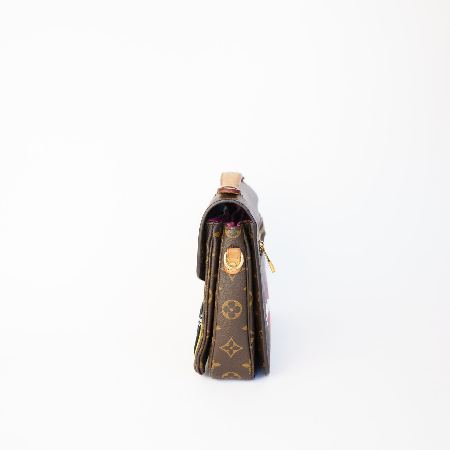 Louis Vuitton Patches Pochette Metis in Monogram 230426B14