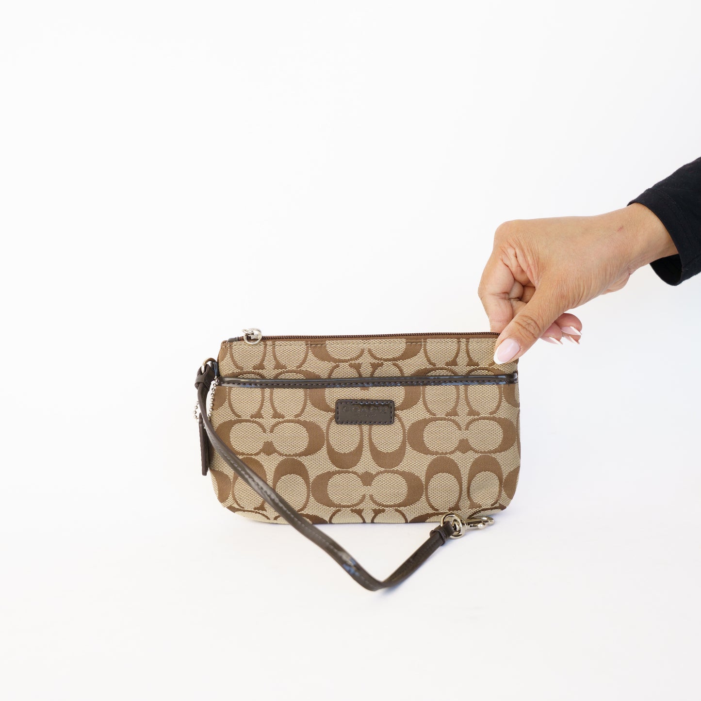 Coach Park Signature Wristlet Wallet Clutch Purse 230426B17