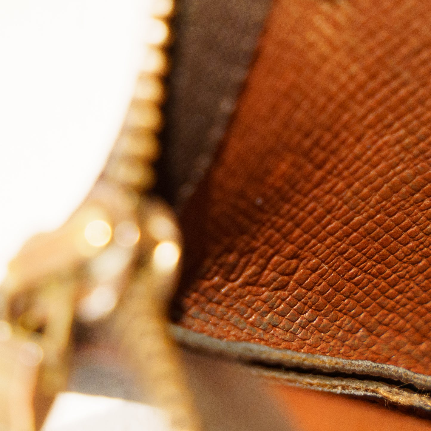 Louis Vuitton Key Cles in Monogram 230426B18