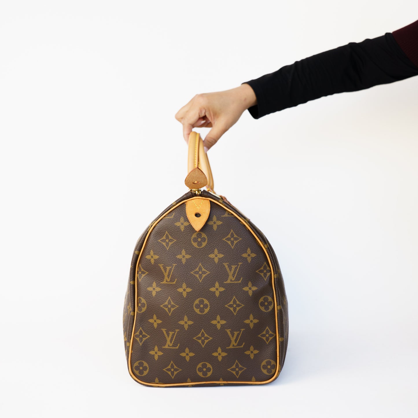Louis Vuitton 1999 Speedy 35 in Monogram 230426B11