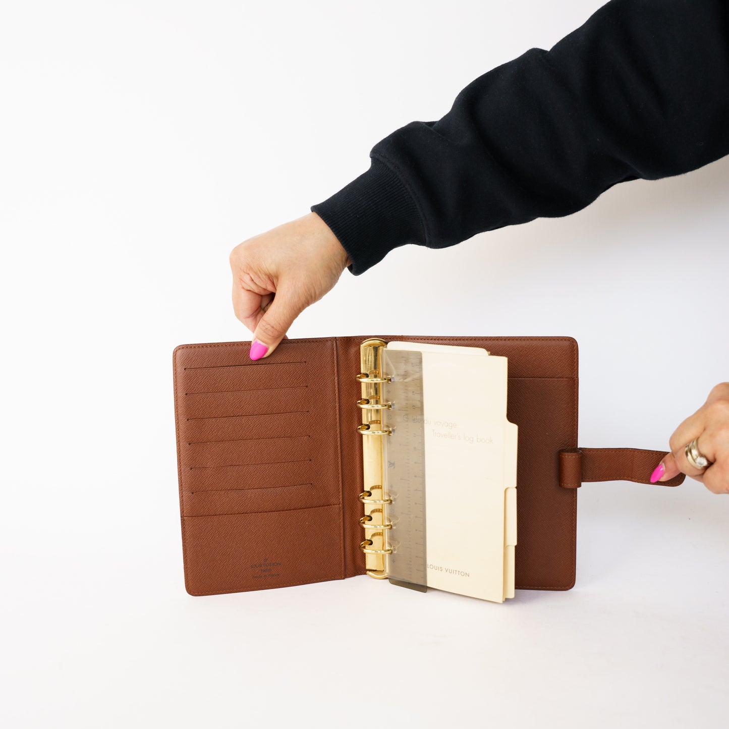 Louis Vuitton Agenda MM in Monogram SP1021 260226G09