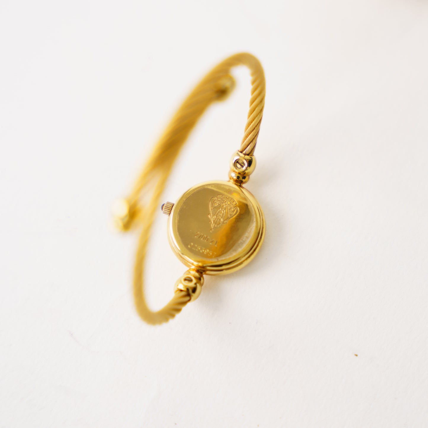 Gucci Ladies Gold Plated Bangle Watch 2700.2.L 260226C05
