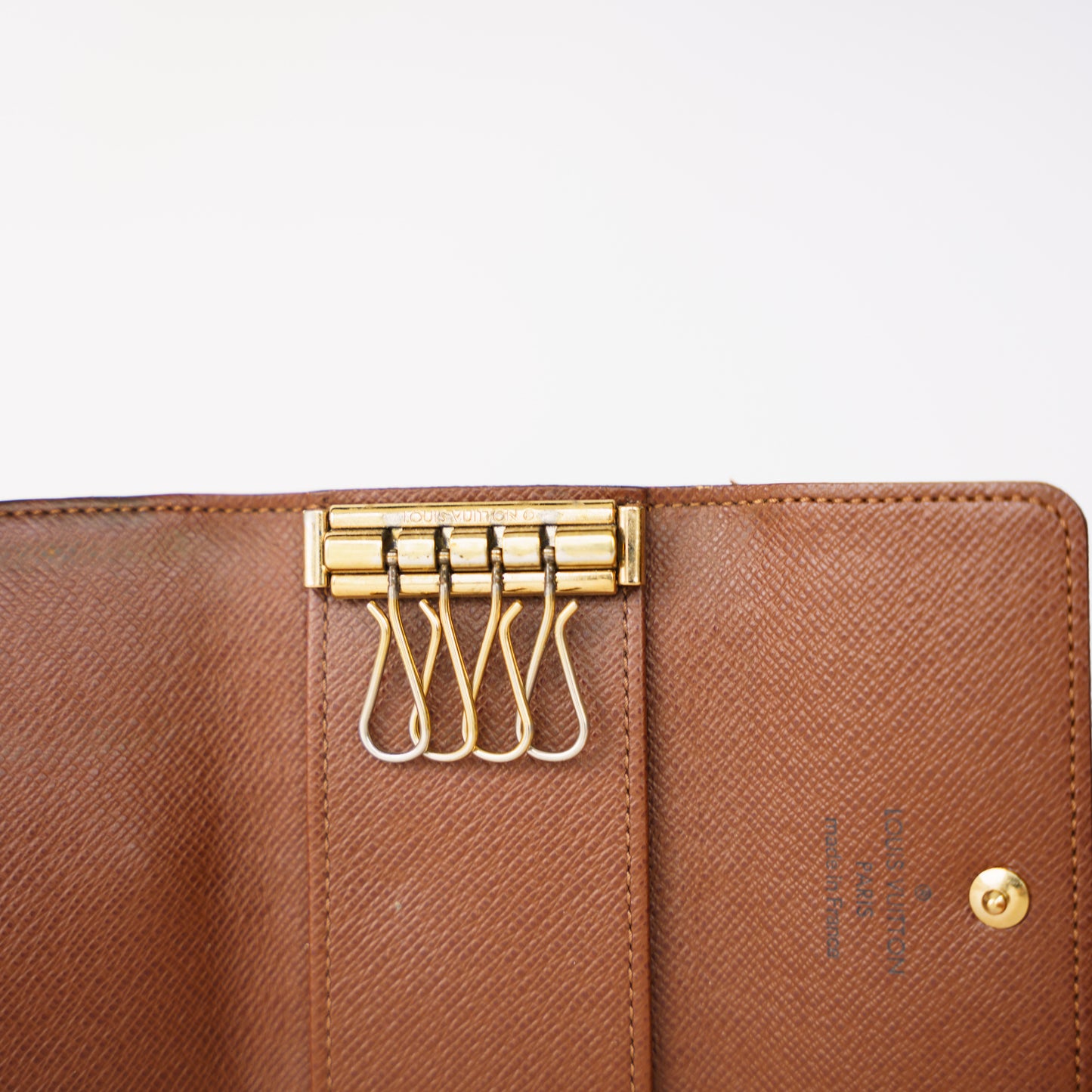 Louis Vuitton 4 Key Holder in Monogram FL0066 260226P22