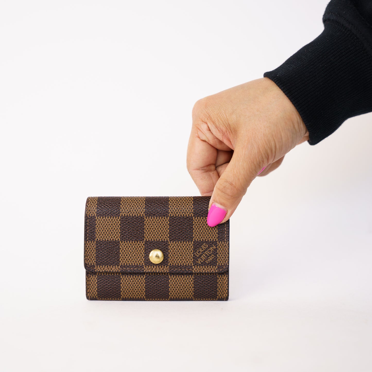 Louis Vuitton Porte Monnaie Plat Coin Case in Damier Ebene 260226P20
