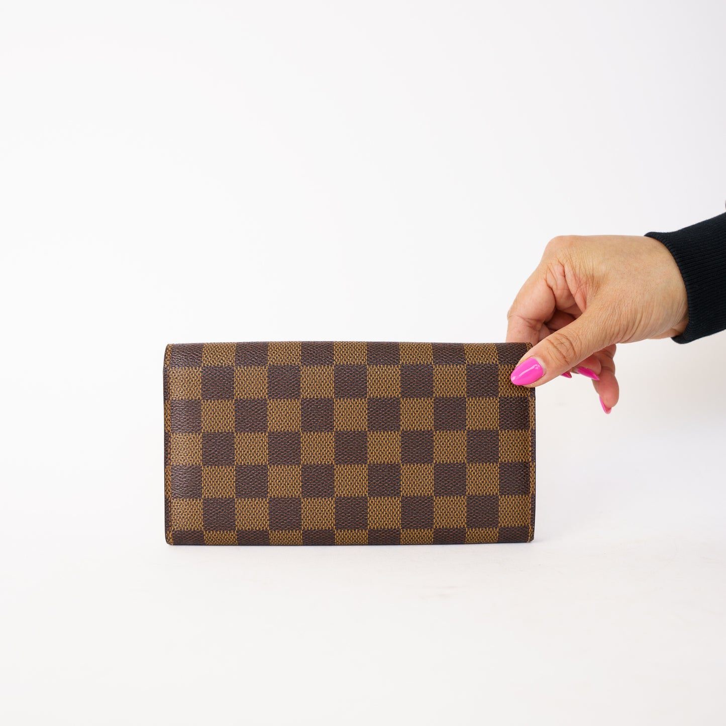 Louis Vuitton Sarah Wallet in Damier Ebene Wallet CT0120 260226C10