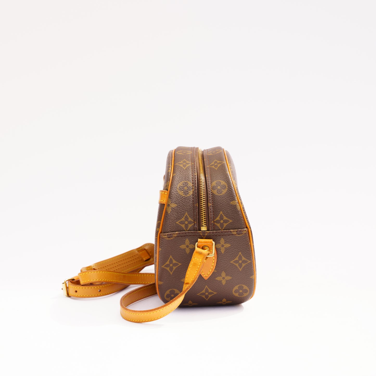 Louis Vuitton Blois Crossbody in Monogram 280526S19