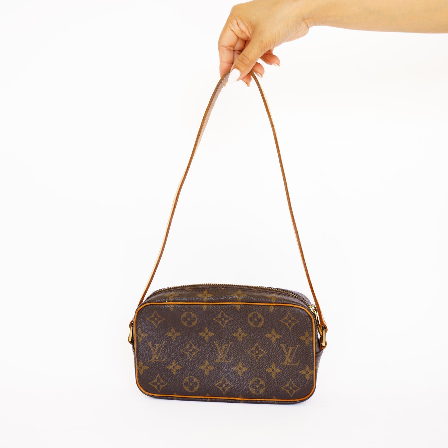 Louis Vuitton Cite Pochette in Monogram Canvas 280526S09