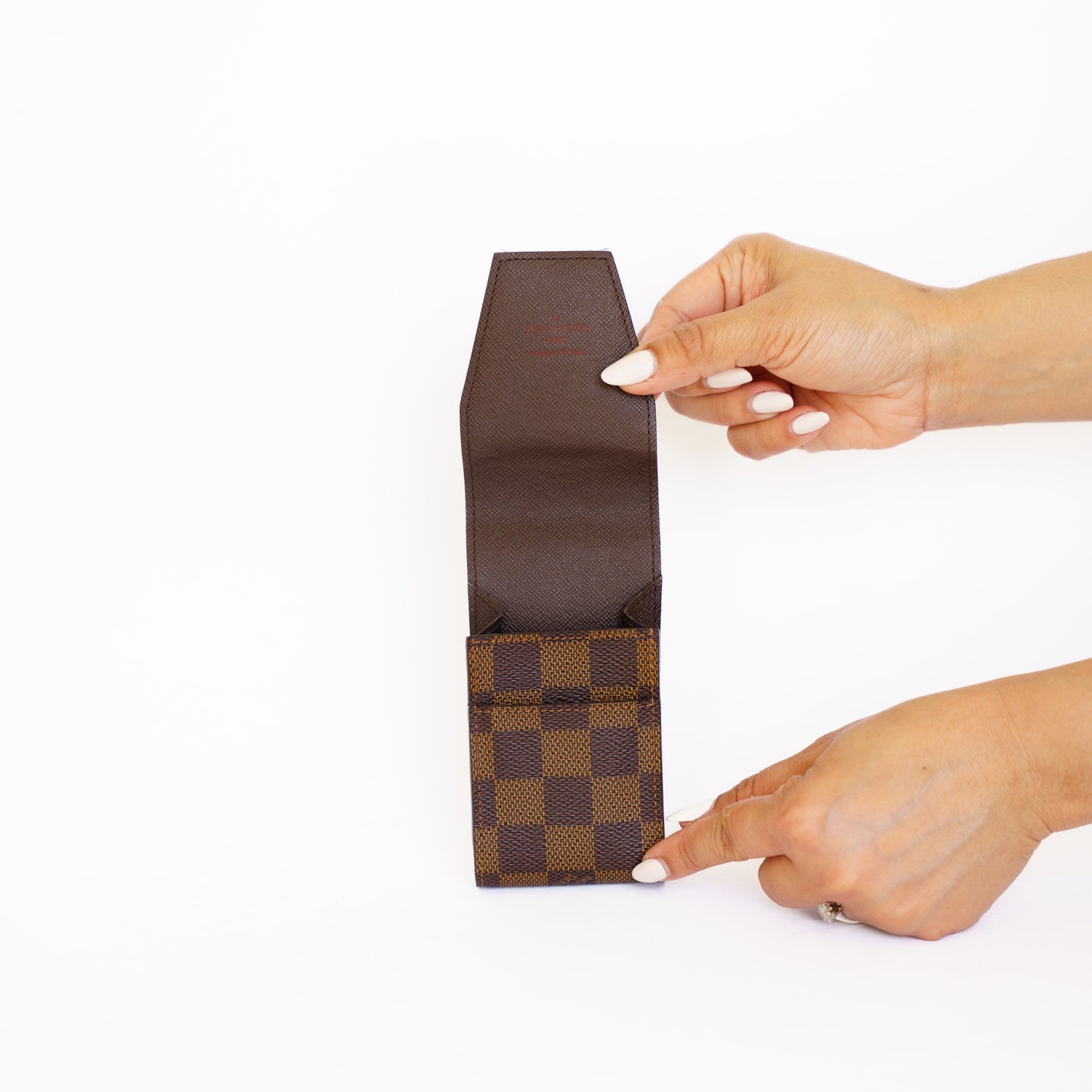 Louis Vuitton Etui Cigarette Case Tissue Holder in Damier Ebene 280526S07
