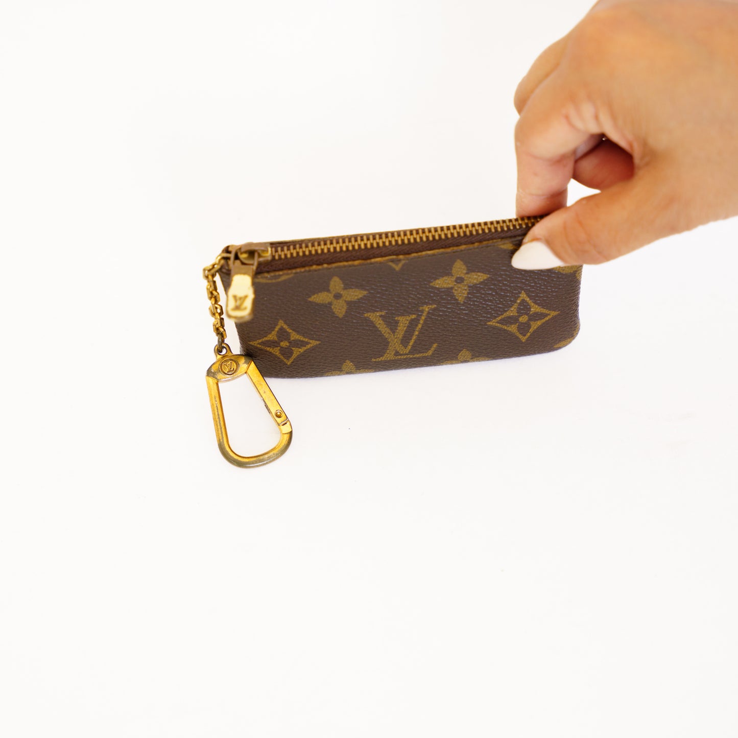 Louis Vuitton Key Cles Pouch in Monogram 280526S05