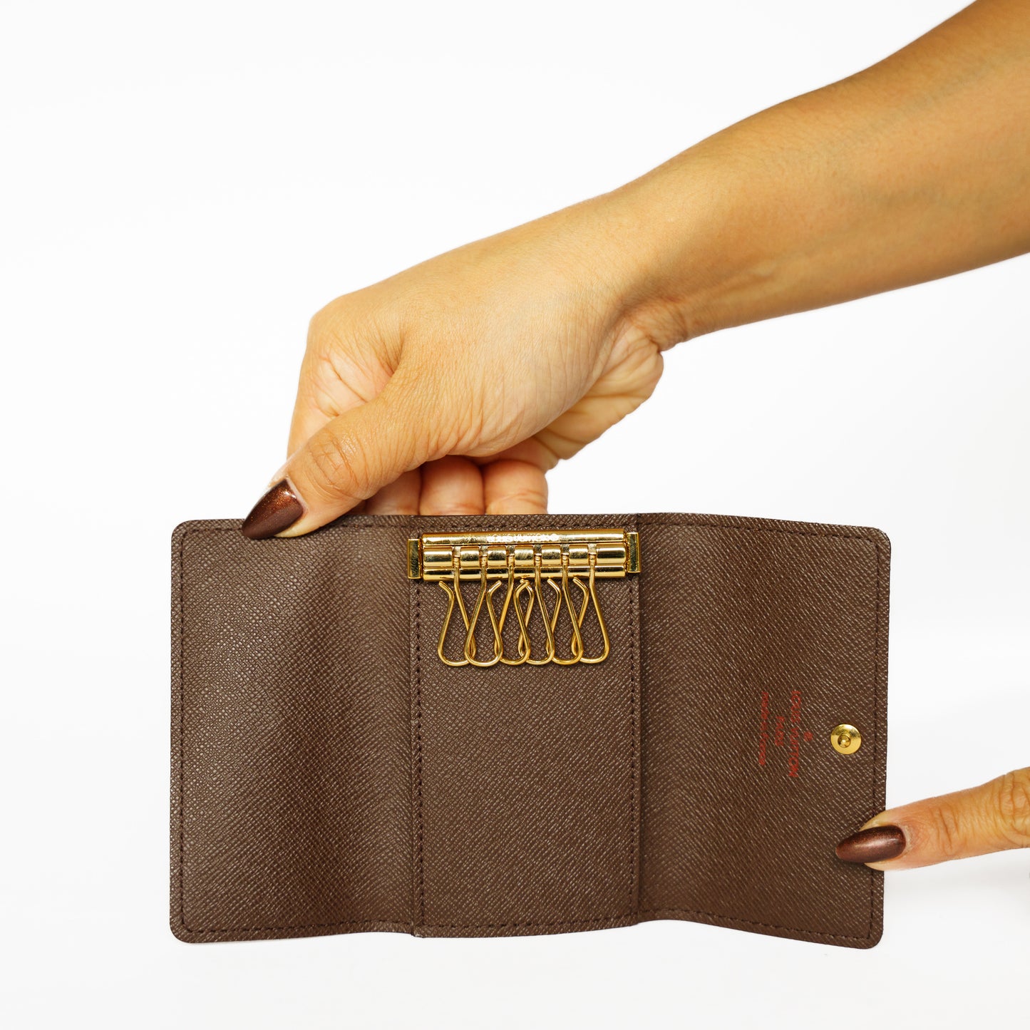 Louis Vuitton 6 Key Holder in Damier Ebene 281025B115