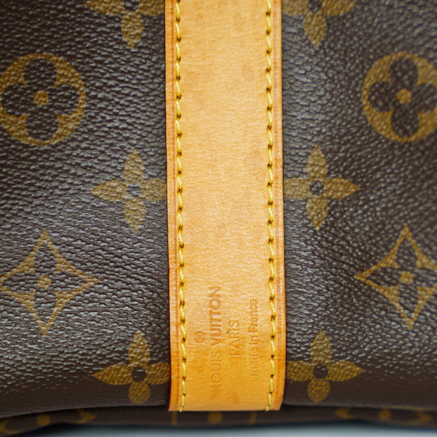 Loui Vuitton Keepall 55 Bandouliere in Monogram Canvas
