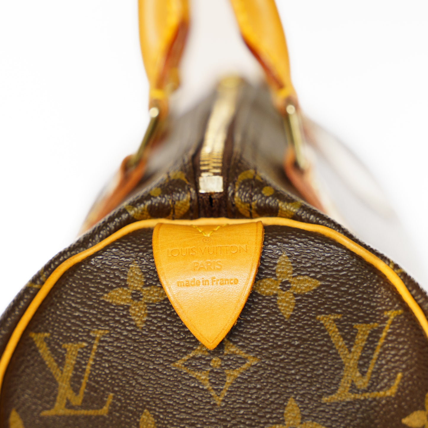 Louis Vuitton Speedy 25 in Monogram Canvas BC281020253