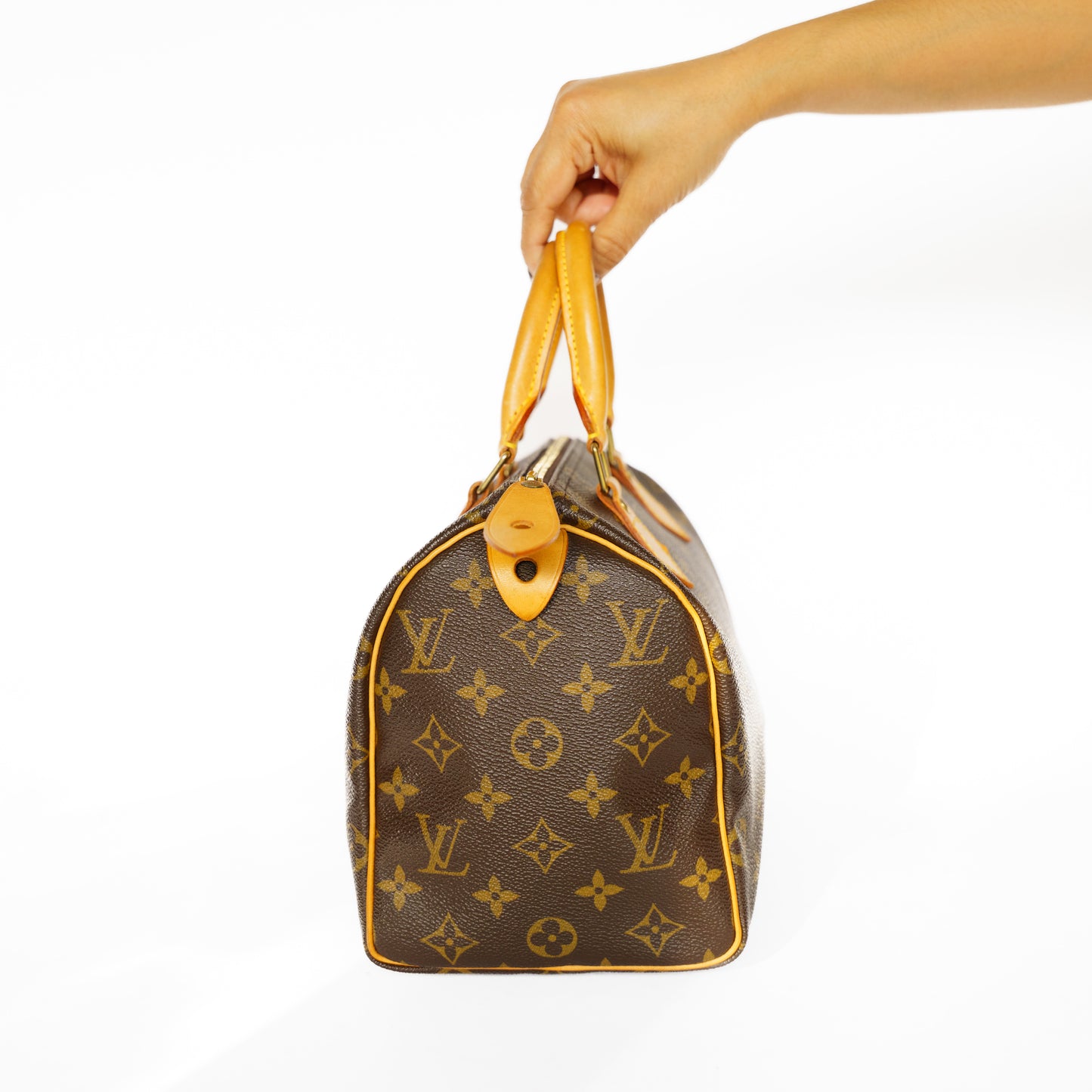 Louis Vuitton Speedy 25 in Monogram Canvas BC281020253
