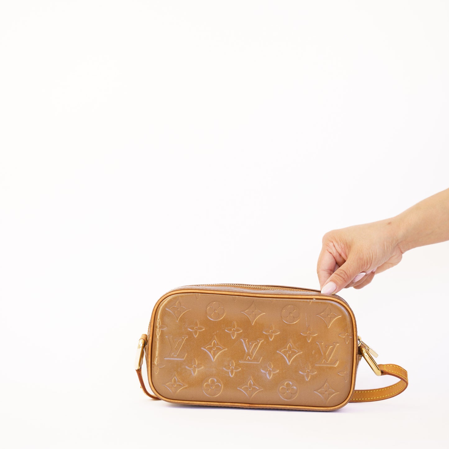 Louis Vuitton Christie MM in Bronze Vernis 300426B07