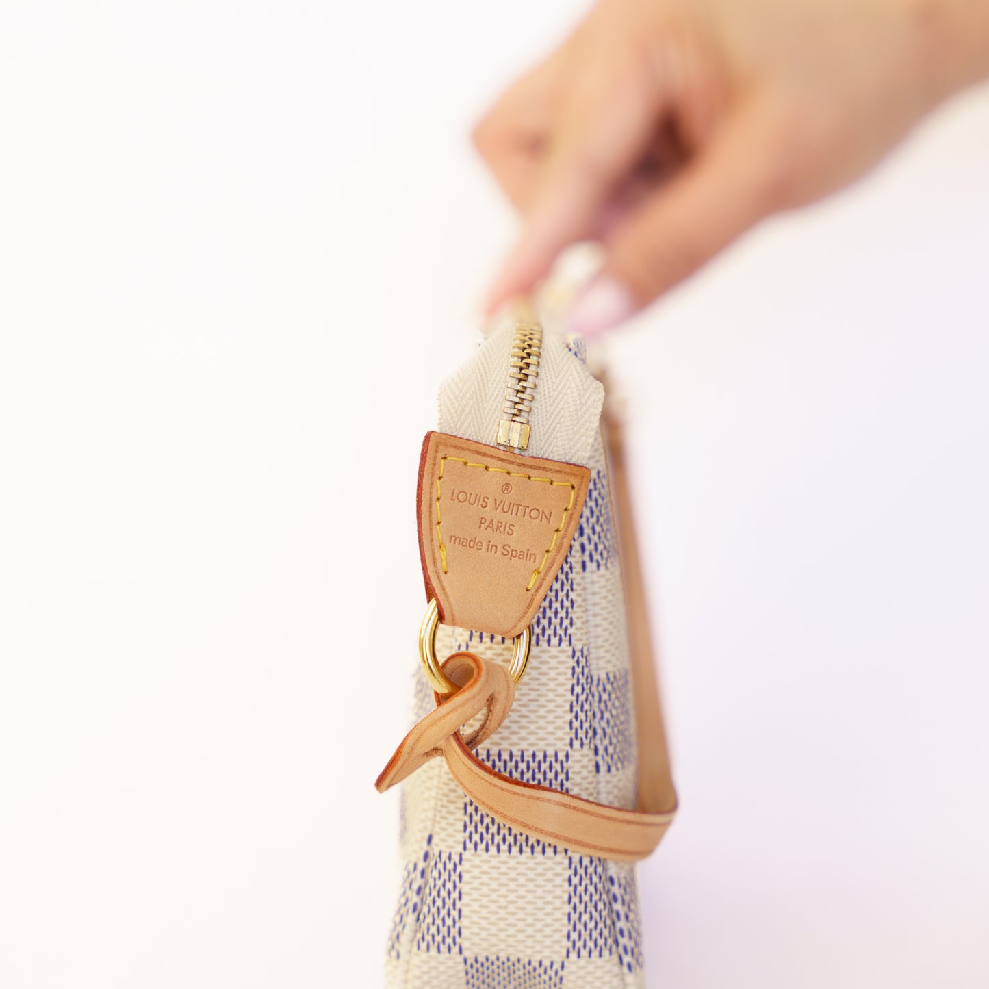Louis Vuitton Damier Azure Pochette Accessoires 300426B28