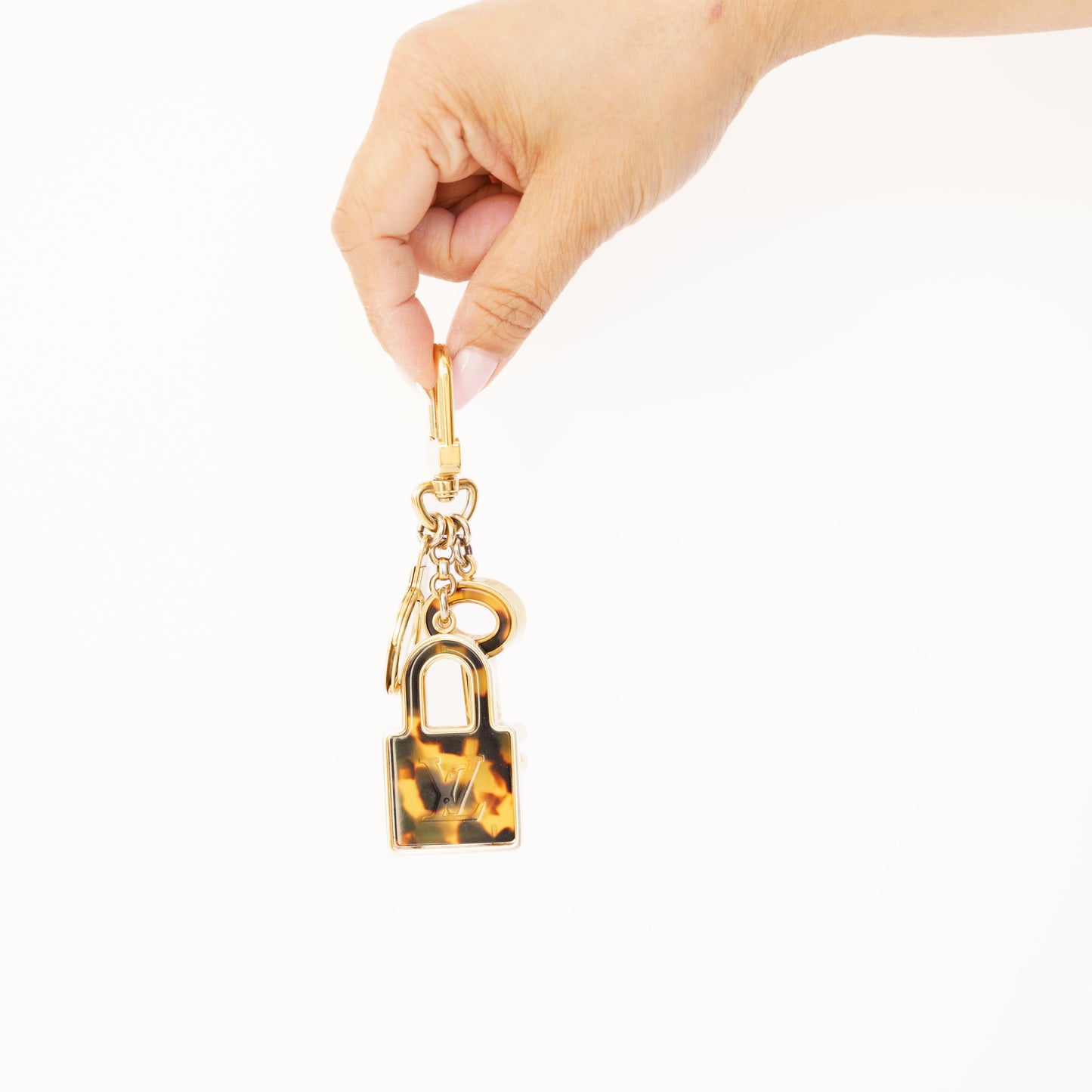 Louis Vuitton Tortoise Shell Confidence Key Holder and Bag Charm 300426B29
