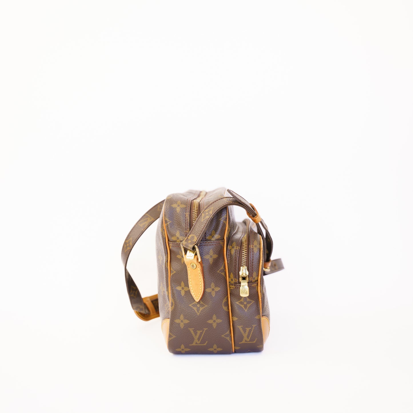 Louis Vuitton Nile GM Monogram 300426B05