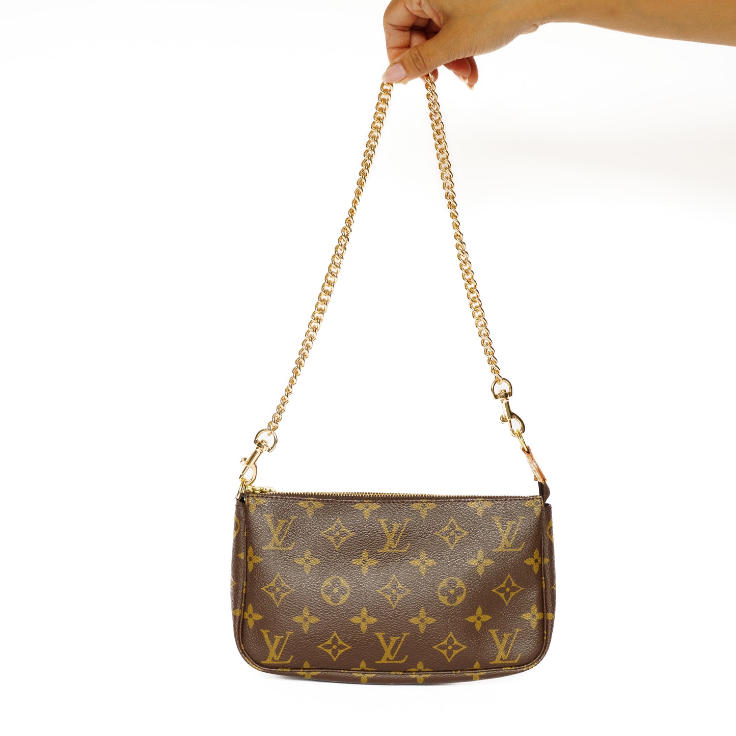Louis Vuitton Pochette Accesoires in Monogram AR1020 300925F141