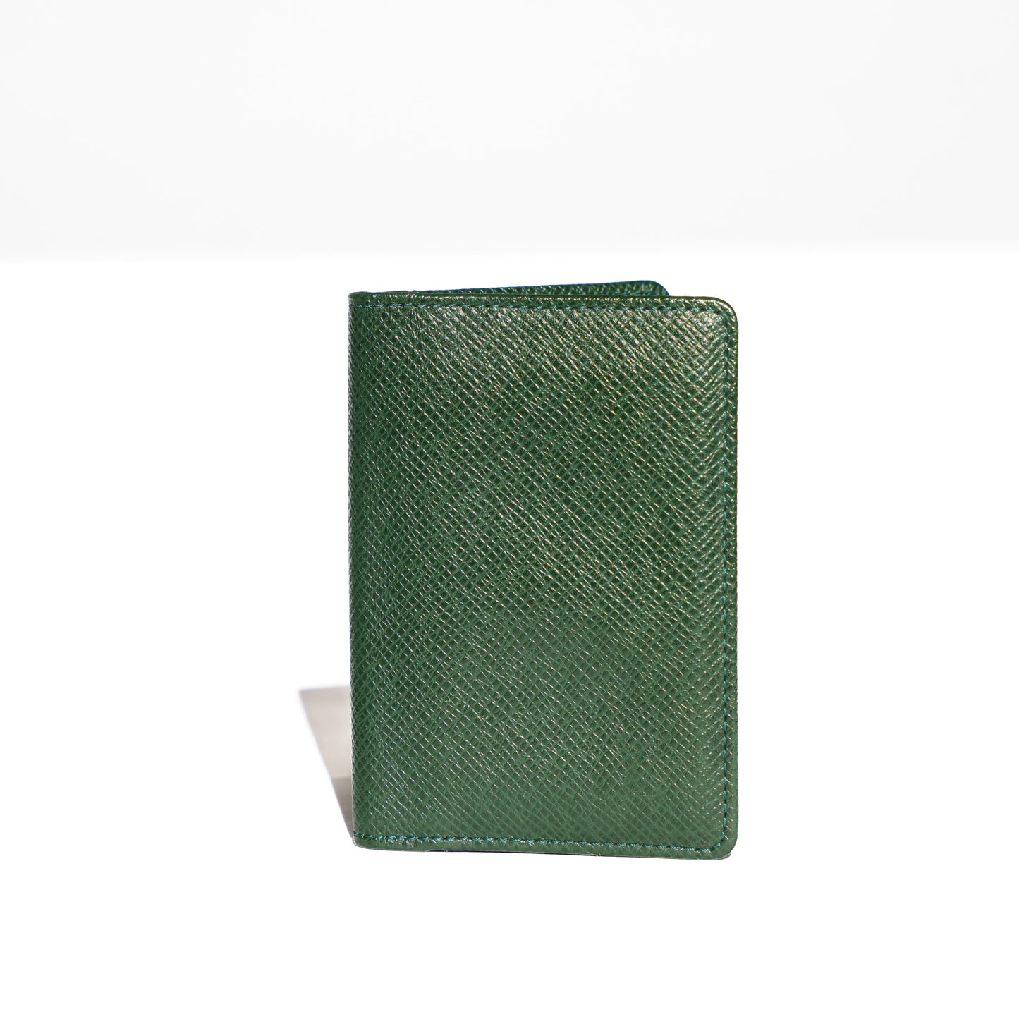 Louis Vuitton Taiga Leather Card Holder in Green