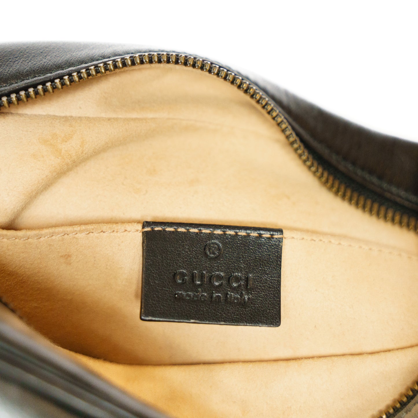 Gucci Marmont Small Camera Bag in Black with Gold Hardware