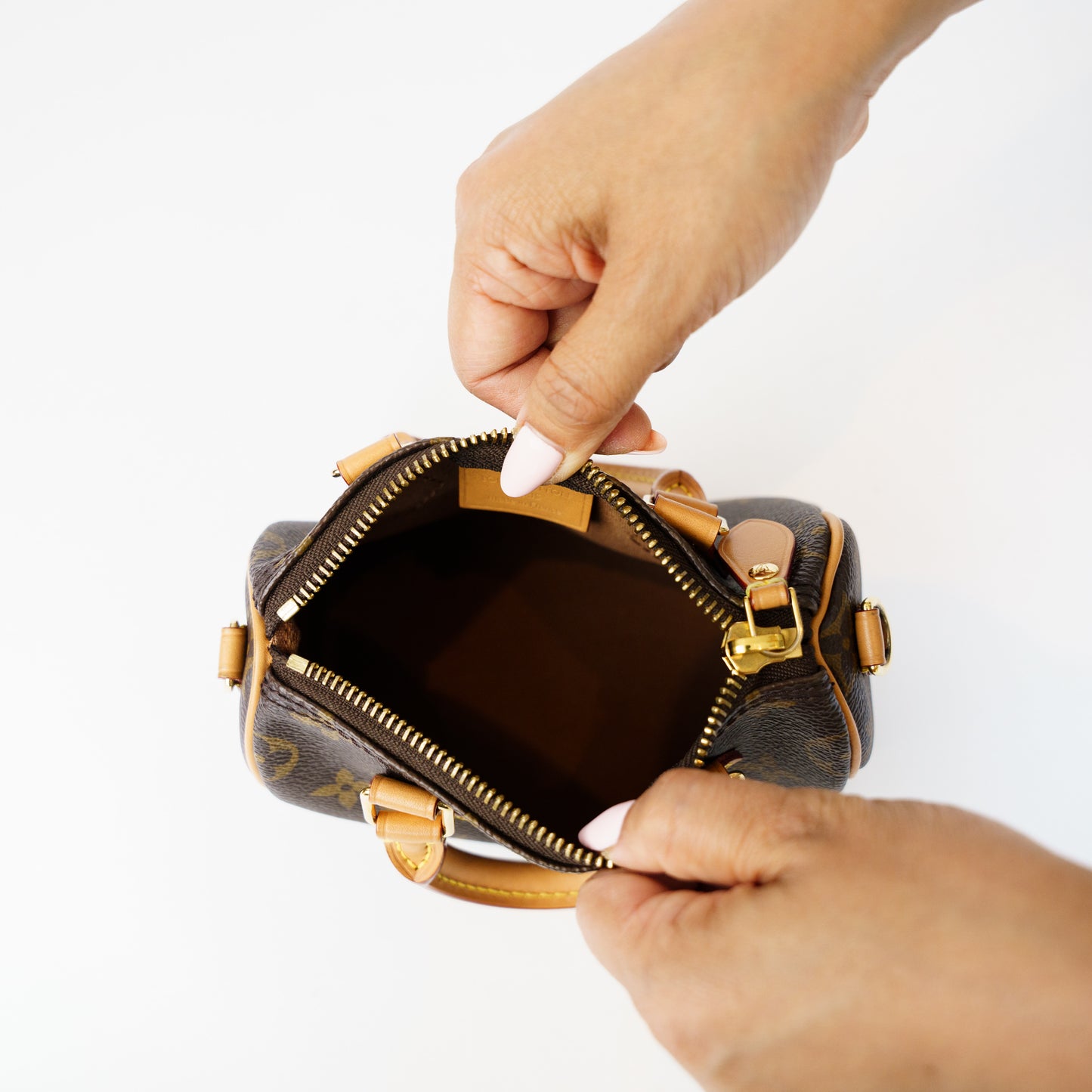 Louis Vuitton Nano Speedy Monogram TY0283