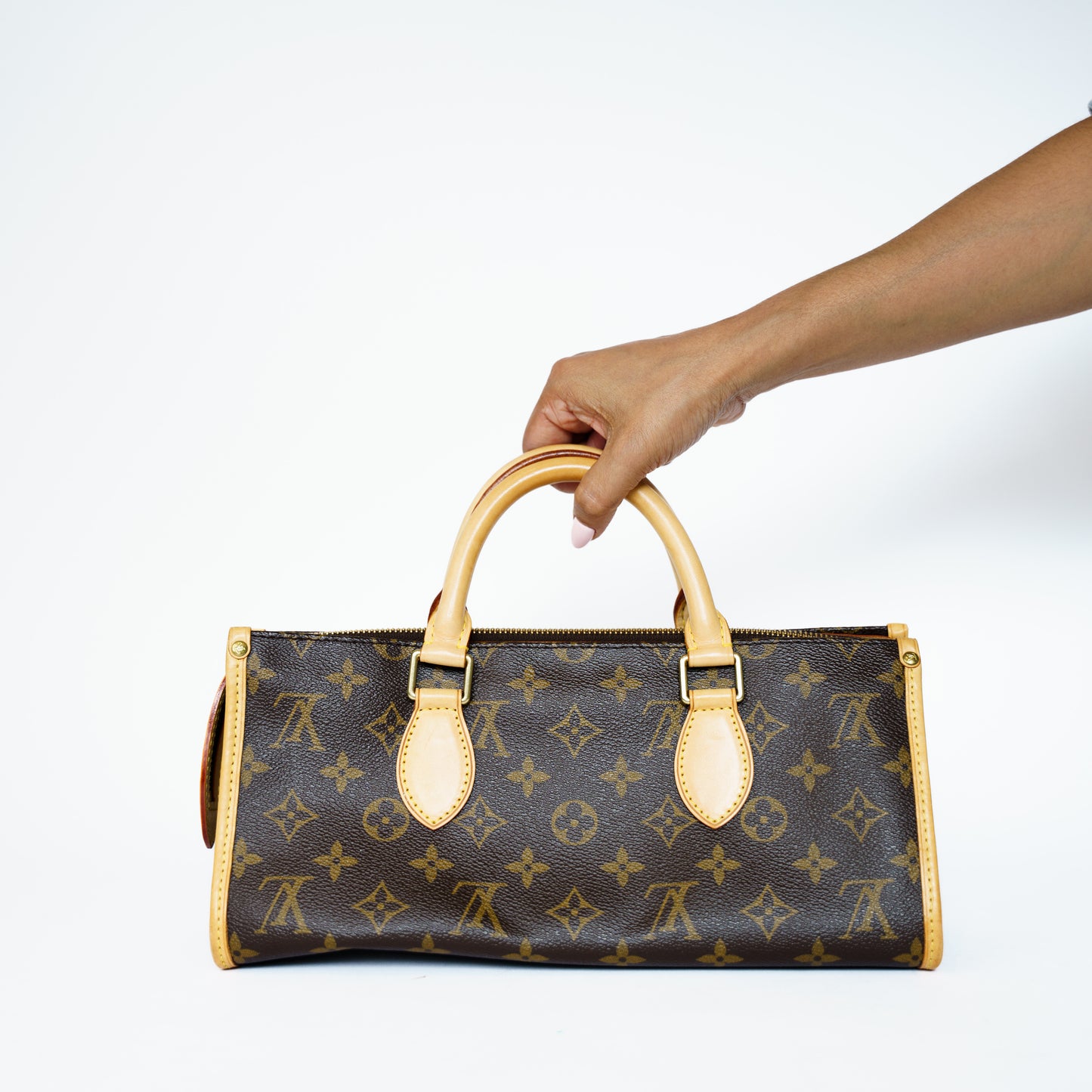 Louis Vuitton 2006 Popincourt Monogram VI0036
