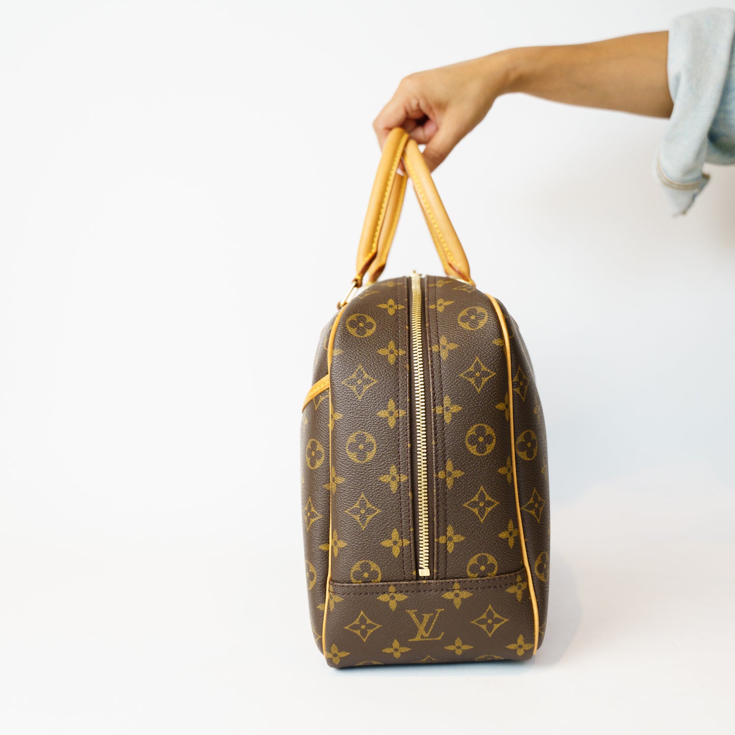 Louis Vuitton 2003 Deauville Monogram MB0093