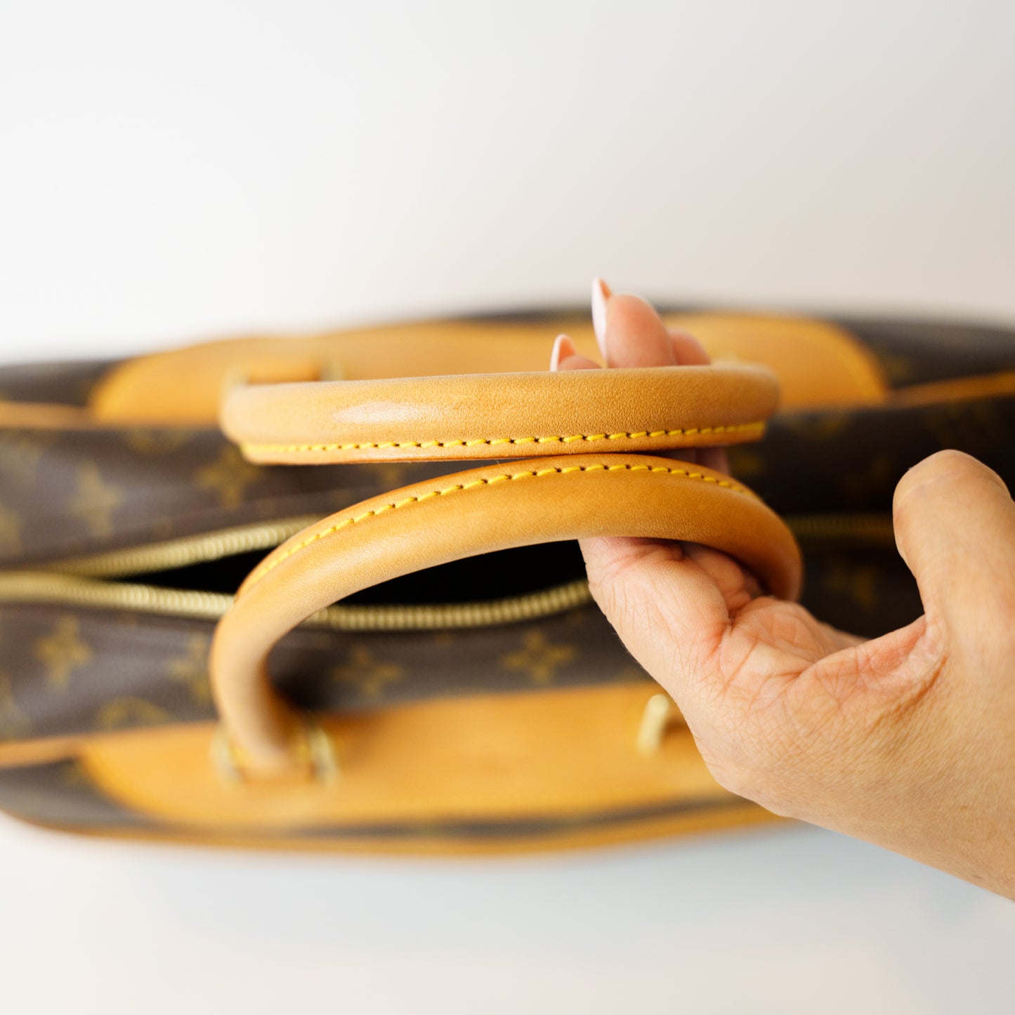Louis Vuitton 2003 Deauville Monogram MB0093