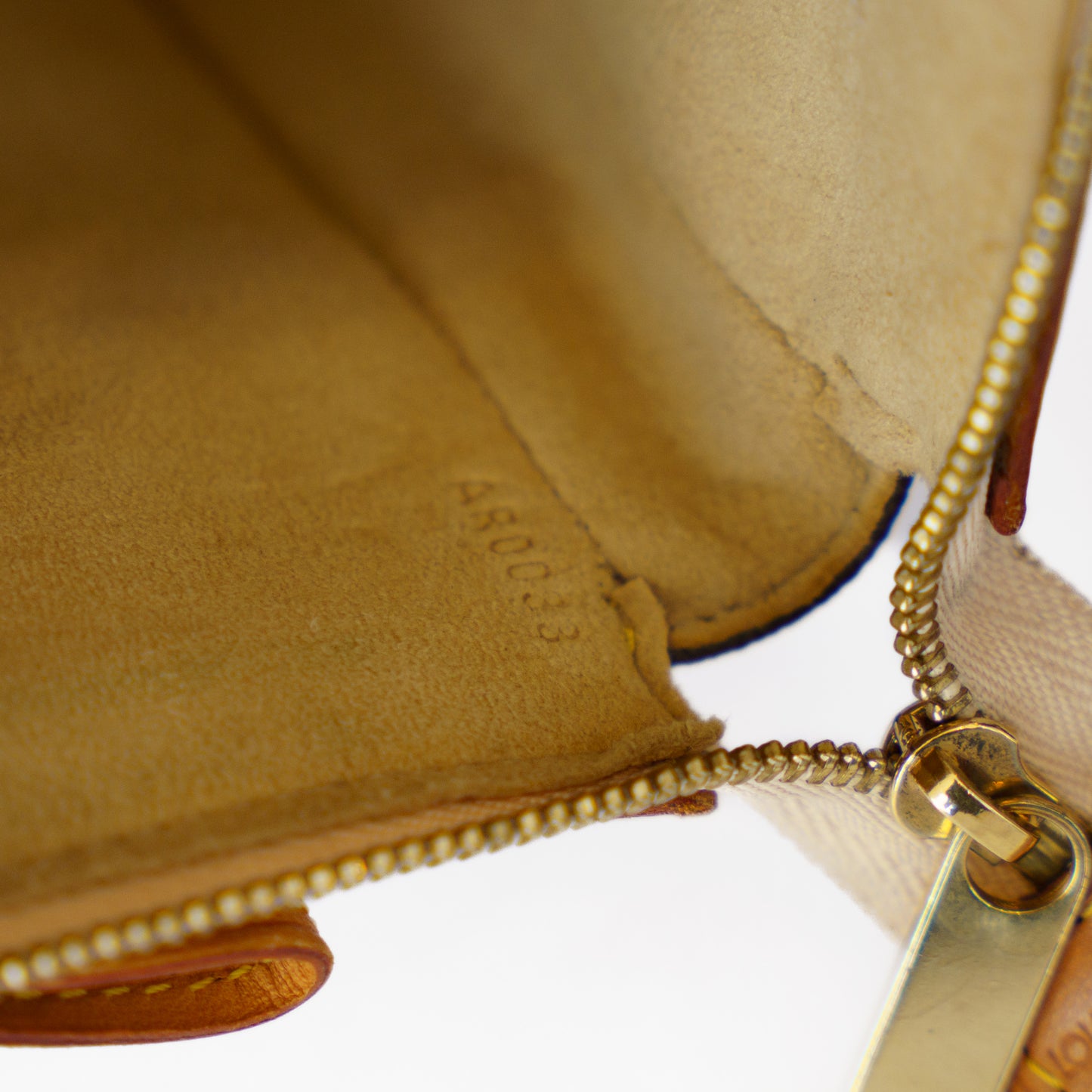 Louis Vuitton 2003 Pochette Accesoires Monogam Cherry Blossom X Takashi Murakami -AR0033