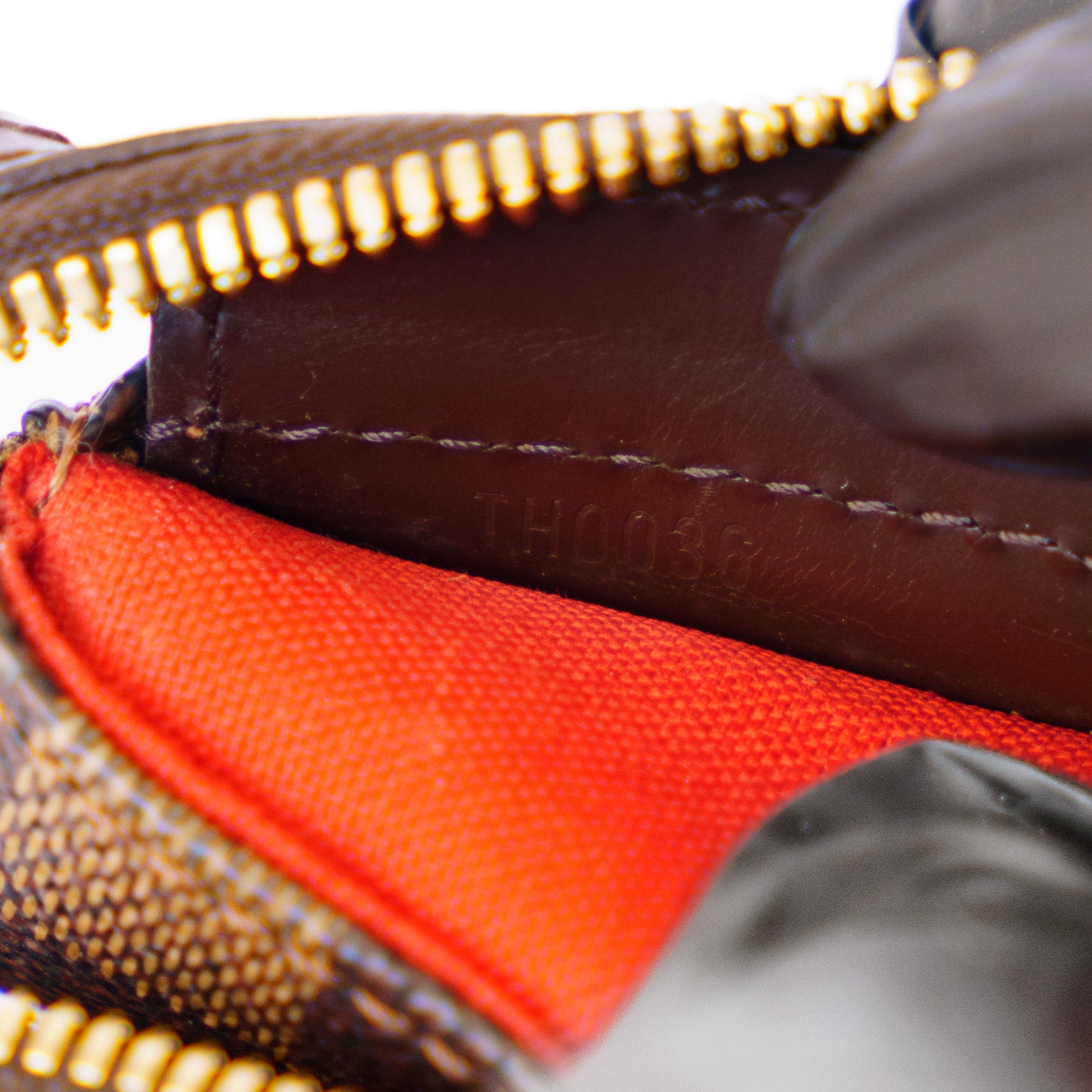 Louis Vuitton 2006 Chelsea Shoulder Tote Bag in Damier Ebene - TH0036