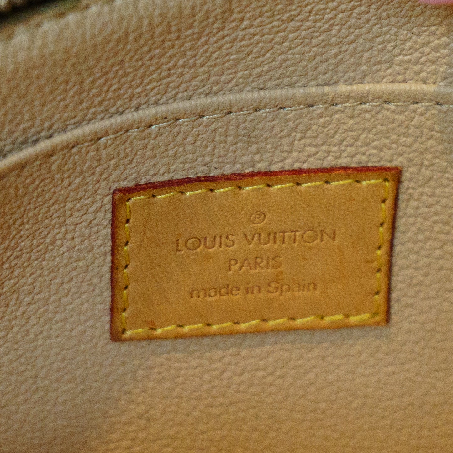 Louis Vuitton Cosmetic Pouch Pm in Monogram Canvas 271125B23