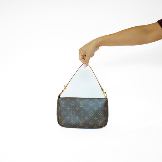 Louis Vuitton Pochette Accesoires in Monogram Canvas SL1022 271125B196