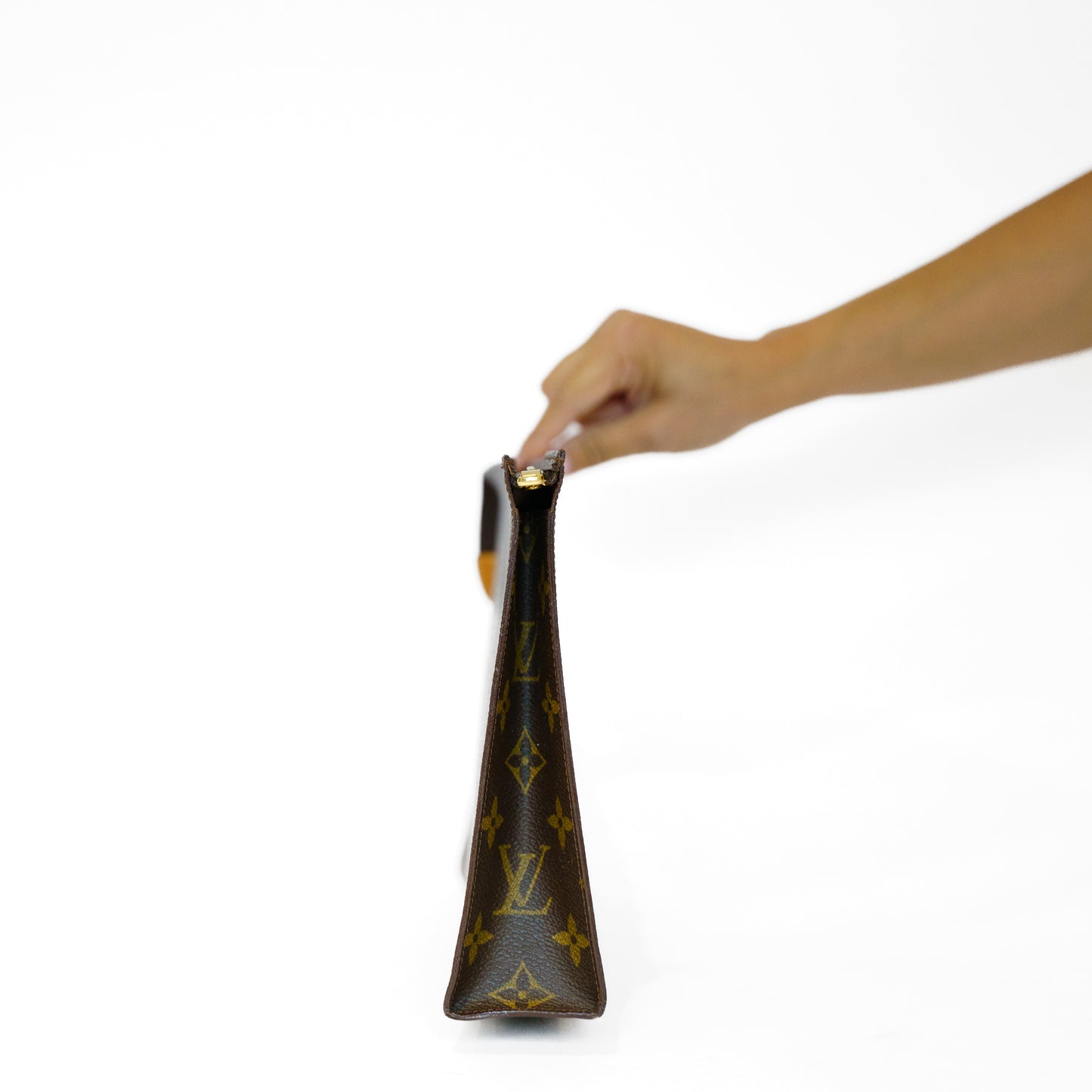 Louis Vuitton Toiletry Pouch 26 in Monogram Canvas