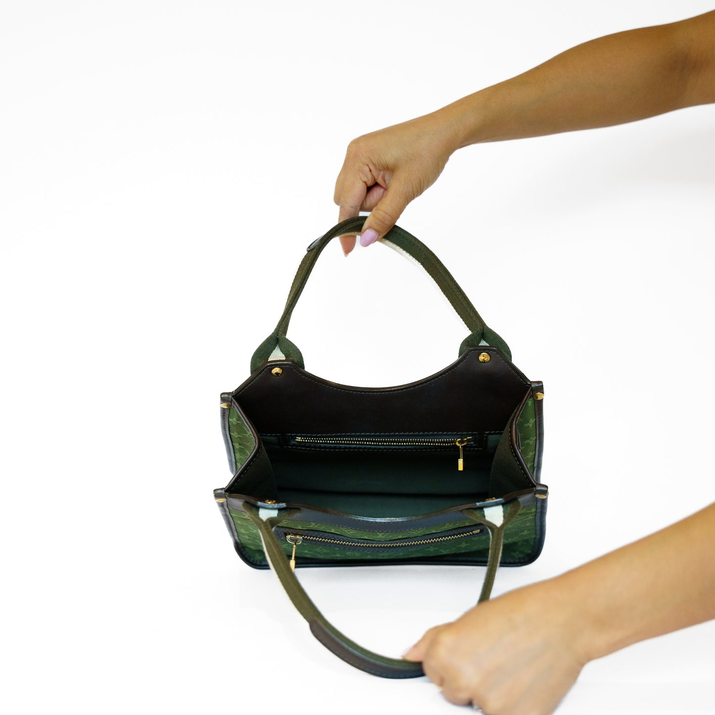 Louis Vuitton Kathleen Shoulder Bag in Green Mini Lin 271125B04